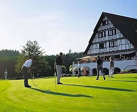 Otel Golfhotel Bodensee Weißensberg
